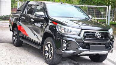 Toyota HILUX 2.8 L-EDITION FACELIFT (A)FULL L