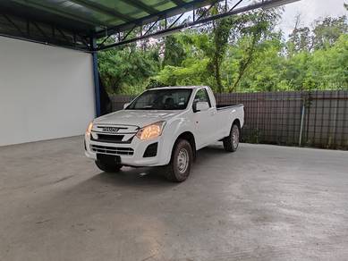 Isuzu D-MAX 4X4 1.9L (M) 4X4 SINGLE CAB