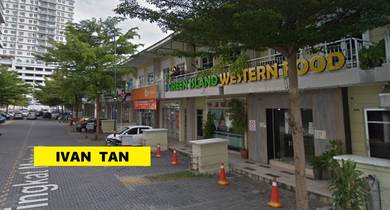 Ground Floor Shop Corner【 One Terrace Plus 】Tkt Mahsuri Bayan Baru