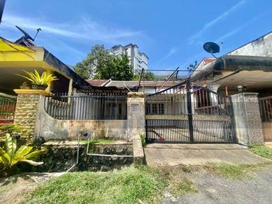 Below Market Value Jalan Kaki ke Surau Basic Unit