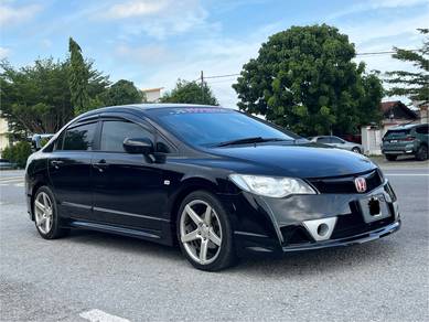 Honda CIVIC 1.8 i-VTEC (A)