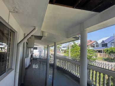 Taman Iramanis l Corner l CL999 l Double Storey Terrace l 4 Parking