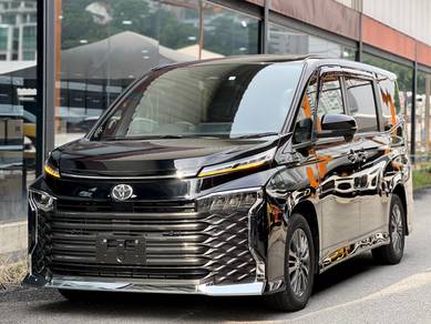 Urban Shuttle [11,000KM] 2022 Toyota Voxy 2.0 SG