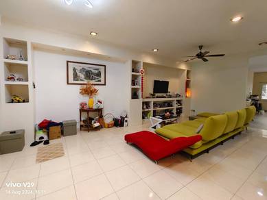 2.5 Sty Taman Prima Tropika Seri Kembangan 22*70