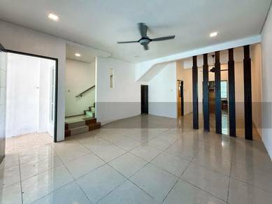 Freehold Partially Furnished Gated & Guarded