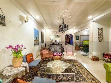 Renovated & Nice Unit