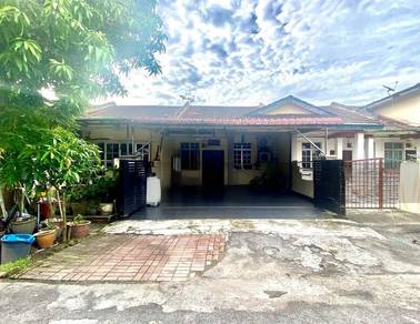 Freehold Nice Unit Nearby Surau