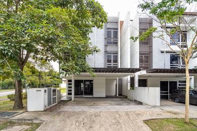 CORNER LOT Duta Villa Presint 14 Putrajaya Terrace House