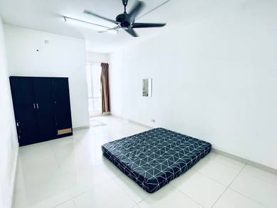 [Lelaki Saja] Master Bedroom @ PV2 Condo Setapak Near LRT KL East Mall