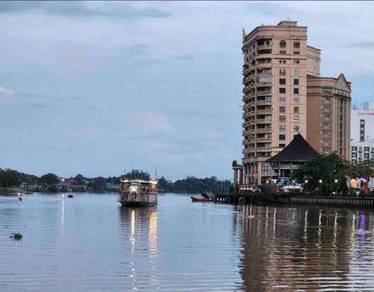 Riverbank Suites, near Sheraton, Bukit Mata, UTC, Merdeka Palace, SEGI