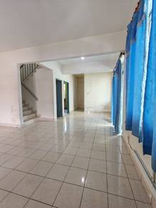 Penampang Landed House for RENT