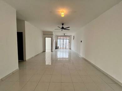2 Parking Facing Pool Diamond Regency Setapak KL