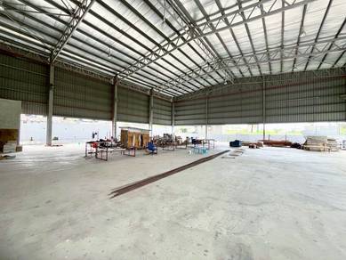 1.03 acre/Detached Factory/Open shed/Freehold/Well condition/Tampoi/JB