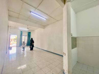 BELOW MARKET PRICE 1 Storey Terrace Taman Desa Baiduri Cheras KL