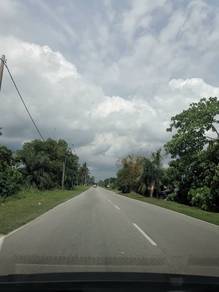 Seri Tiram Jaya, Kampung Ulu Tiram Buruk, Tanjong Karang Agriculture