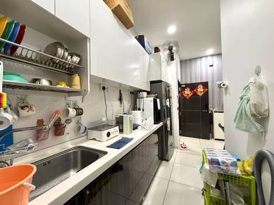 0%Downpaymeny/2 Bedrooms/Renovated unit/Ready move in/Kempas Utama/CIQ