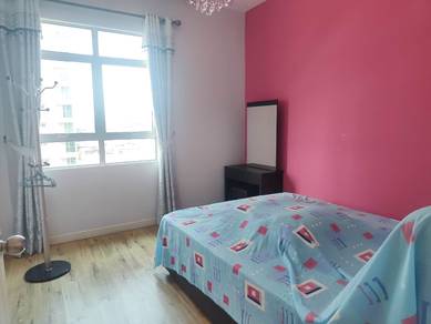 Room for Rent - Alam Damai Condo / Corner / Hosp II / Damai /