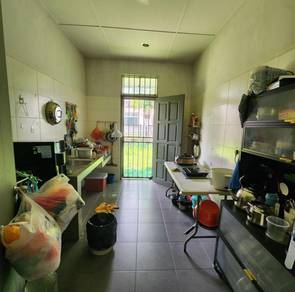 Taman Hillsdale double storey intermediate house for sale
