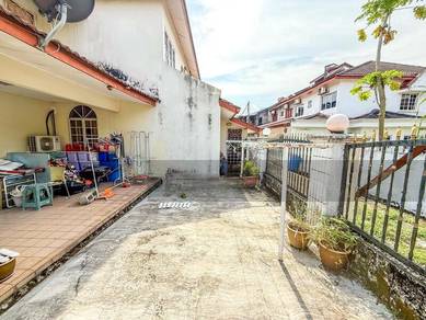 Corner Lot Confirm Cheapest Huge Size Extended Kitchen