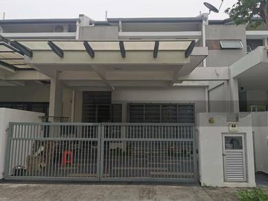 Freehold Nice Unit 1km to Plaza Tol Bandar Ainsdale Plus Highway