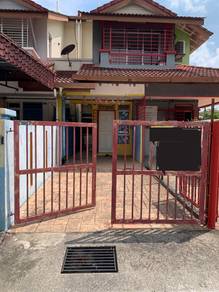 Bayu Parkville (Townhouse) untuk dijual - Corner Lot & Ground Floor