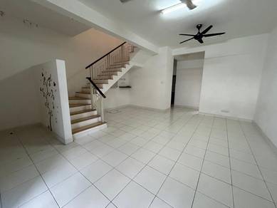 [ Below Market ] Double Storey House 20x70! Bukit Raja Klang, Saron