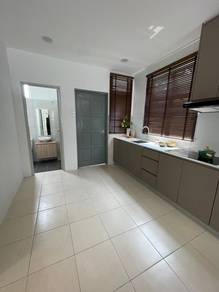 【Nice Location 5min excited Highway】Below Market 40%