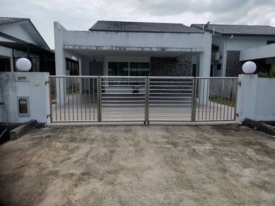 Miri South Lake Permyjaya Single Semi D House Single Room For Rent