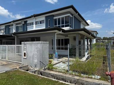 Corner/ 13th miles/ Prima Semenggoh/ 2 storey terrace/ cheap price
