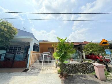 Renovated Unit Low Deposit
