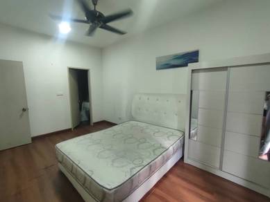 Master room for rent in The Nest Old Klang Road, OUG, Jalan Puchong