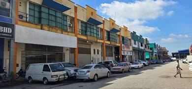 Dolomite Business Park , 2 storey factory for rent. batu caves
