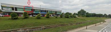 1st Floor Kedai Desa Seri Qaseh Salak Tinggi Dkt Highway Partially Fur