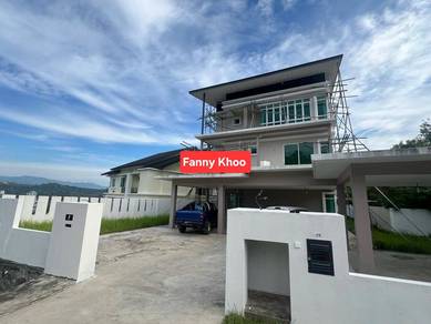 Iramanis Bungalow house | Damai | Lintas