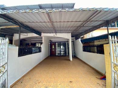 Refurbished 🔥 2 Storey Terrace Taman Sri Gombak, Batu Caves