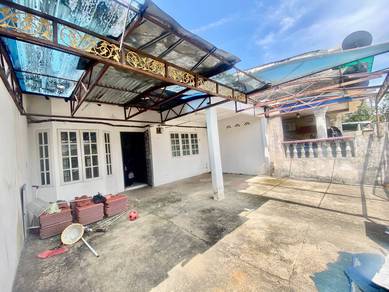 Single Storey Terrace, Taman Desa Baiduri Cheras Selangor.