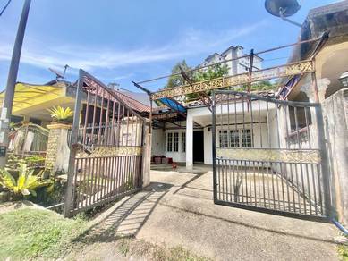 Single Storey Terrace, Taman Desa Baiduri Cheras Selangor.