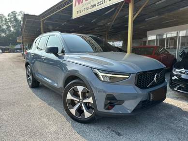 Volvo XC40 2.0 B5 24K KM DONE WRTY 2028 MADE 2023