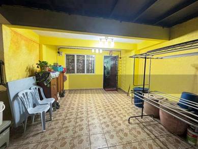Corner Lot Low Cost