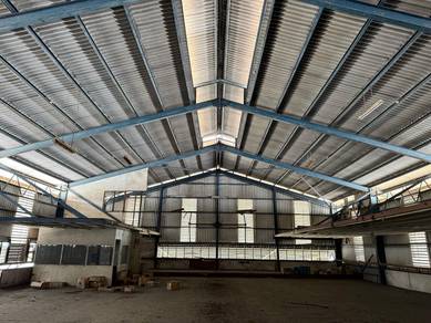 Batu Caves Facing Main Road Warehouse for Rent
