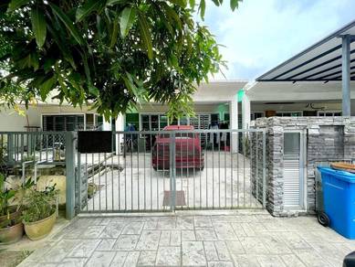 Renovated Unit Extra 5ft Backyard Land Bumi Lot