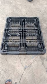 PaLLET PLASTIK HITAM GRED A