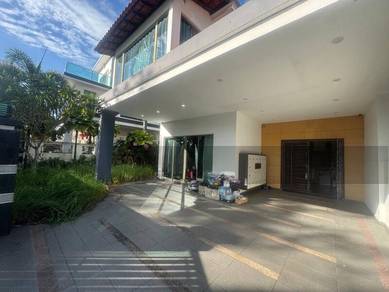 Renovated 2.5 Storey Semi-D For Sale @ Desa Tebrau