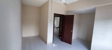 2.5 story house for rent at jalan karunmas belakong