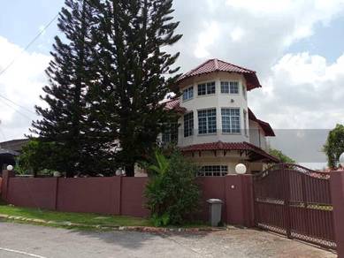 Spacious Double Storey Bungalow For Sale In Taman Sri Skudai
