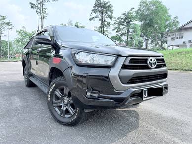Toyota HILUX 2.4 E (A) 4X4 DOUBLE CAB