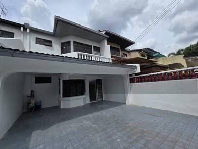 Renovated Double Storey Terrace Near Adda Heights Taman Daya