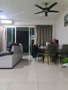Renovated Grandview 360 Condo With Singapore View & 2 Carparks