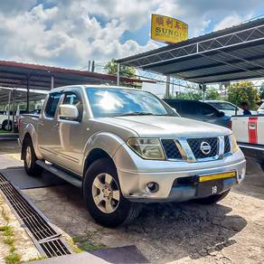 Nissan NAVARA 2.5 STANDARD (M)