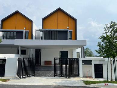 CORNER Brand New East 57, 3 storey link, Taman Melawati